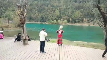 蓝月谷风景