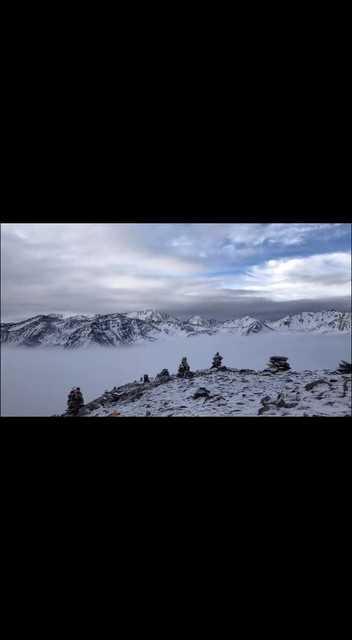 贡嘎雪山