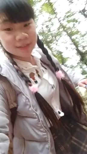 妹子这是去哪