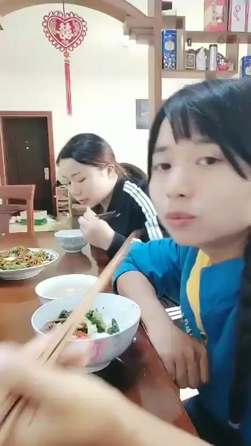 😂