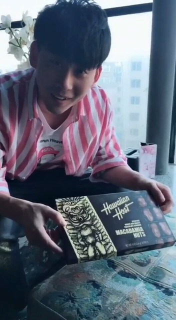 情人节的视频和我吕斌哥开个玩笑