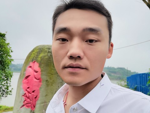 今-天海报