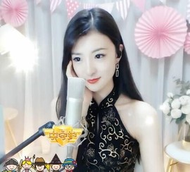 右手还是那个右手！！主播照片