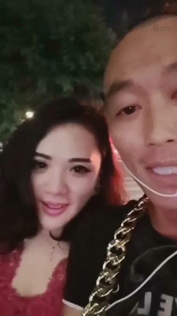 十六万元