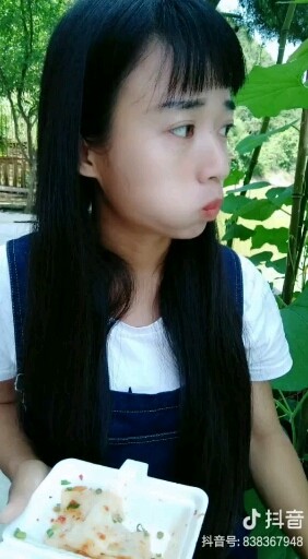 你看我可爱吗