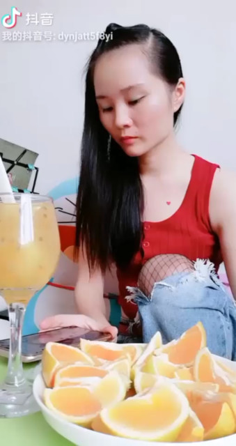 我想把自己卖了，太累了