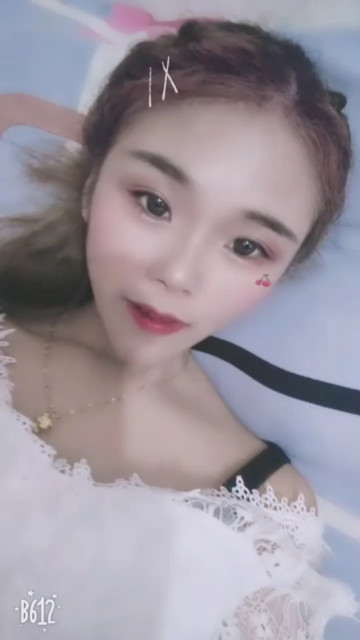 调皮一下😜😜😜