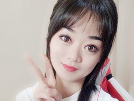 💋叫东哥给糖吃主播照片
