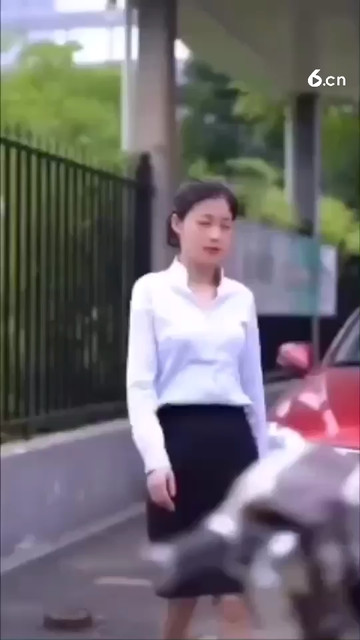 当我们遇到误会的时候，微微一笑