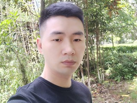 逼我去天台主播照片