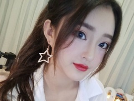 家辉EFAT主播照片
