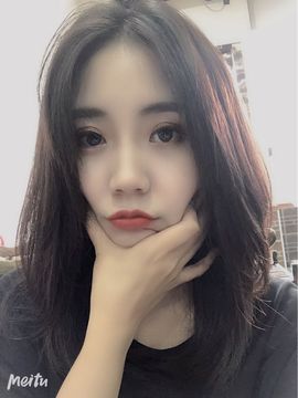 小耳朵！！！主播照片