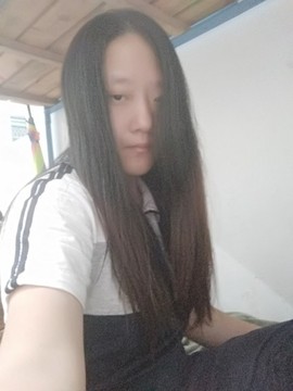 未来瑞瑞主播照片