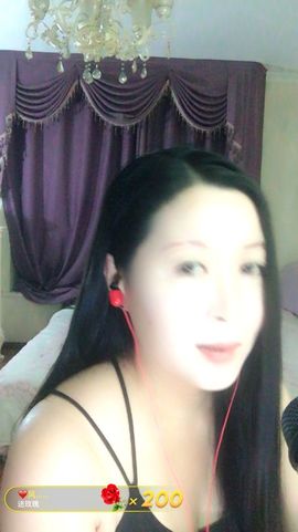 沙漠王妃主播照片