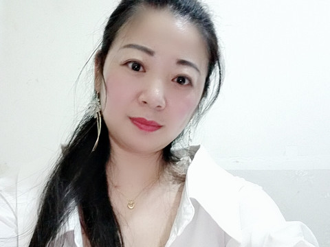 🌹红宝，🌺海报