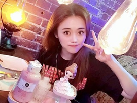 楊洋妞主播照片