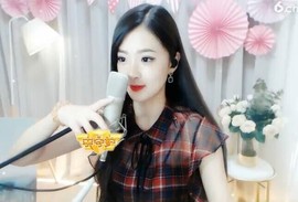 右手还是那个右手！！主播照片
