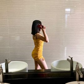 蜜桃盼🍑暂停播主播照片