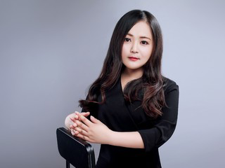 腻默默的主播照片