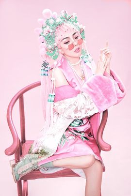 水晶娃娃0606主播照片