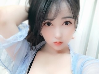 尘心龙骨主播照片
