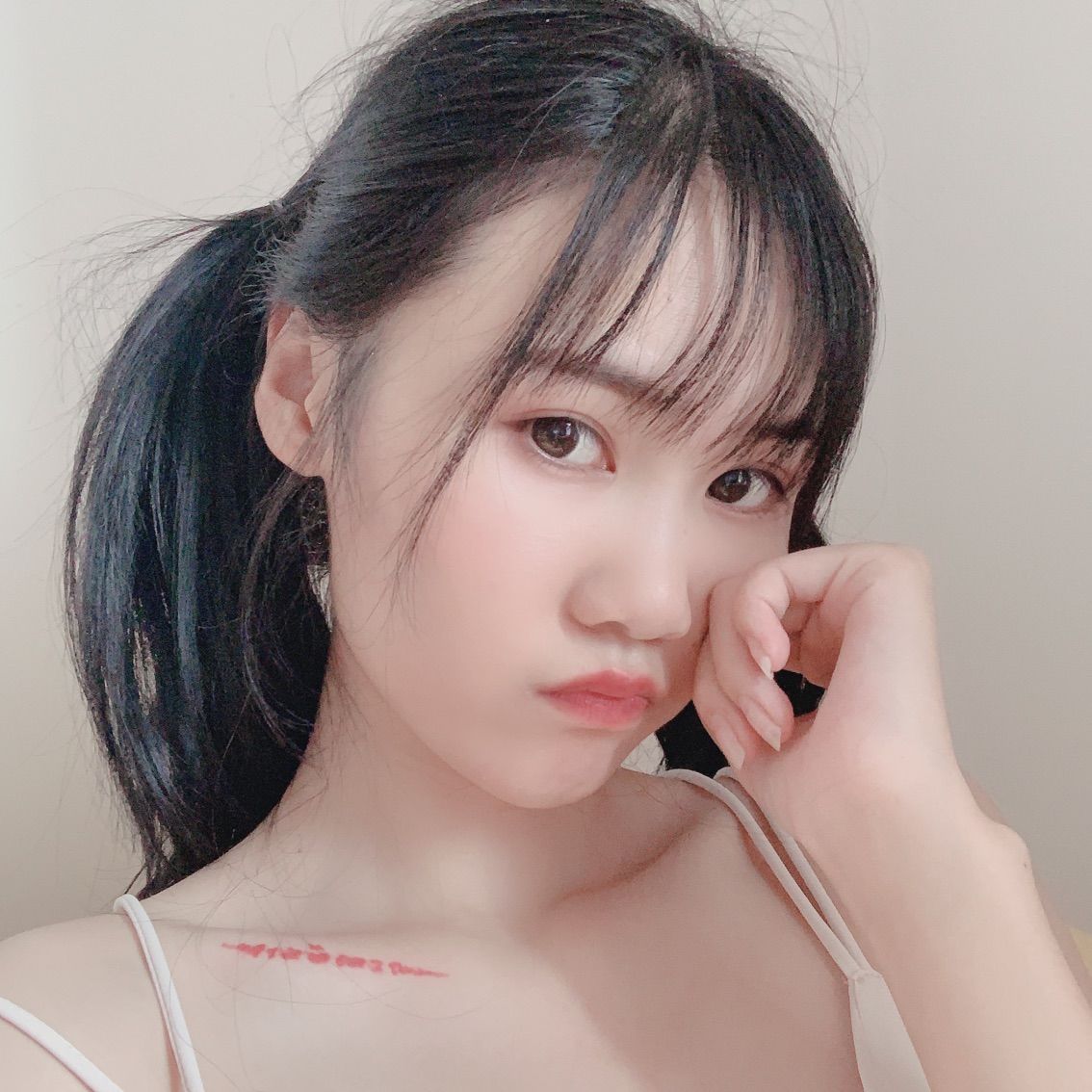南湘蹦迪👑主播照片
