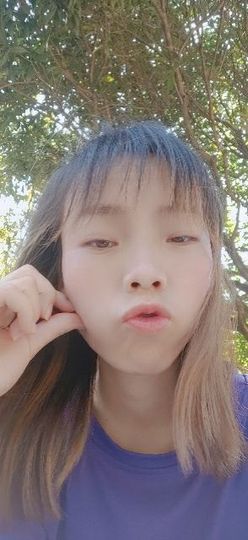 蓝色和主播照片