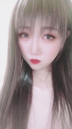 柠萌休息中的主播照片
