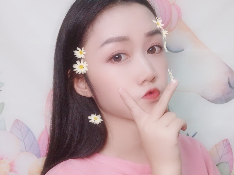 是你的栗子🍒的主播海报