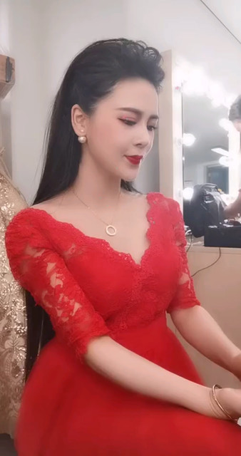 我贪恋的人间烟火，不偏不倚全部