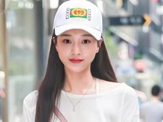 不在六充半分幣，浪吧的主播照片