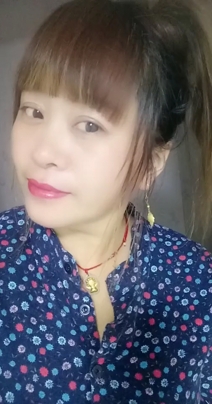 喝下了醉人的酒