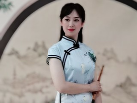 〈谁〉主播照片