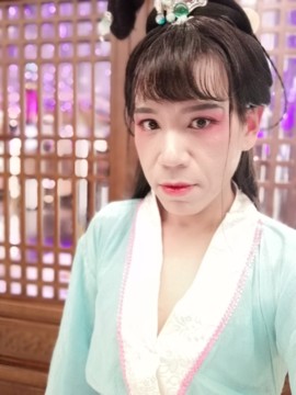 古风御哥主播照片