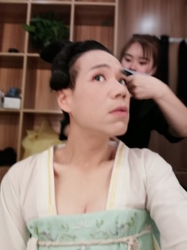 古风御哥主播照片