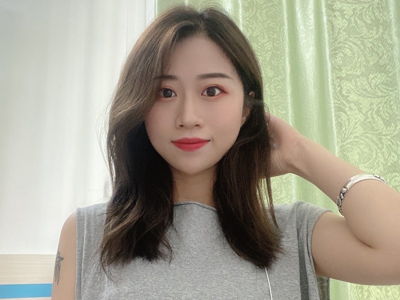 小野鑫🎐~💋的主播海报