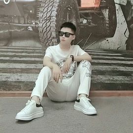 新人晴浩求守护主播照片