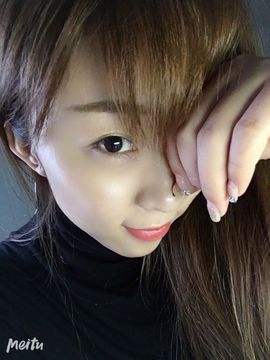 艾欣ღ休息两天主播照片