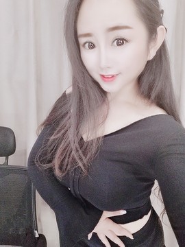 小虎牙ゞ瑄💘瑄つ主播照片
