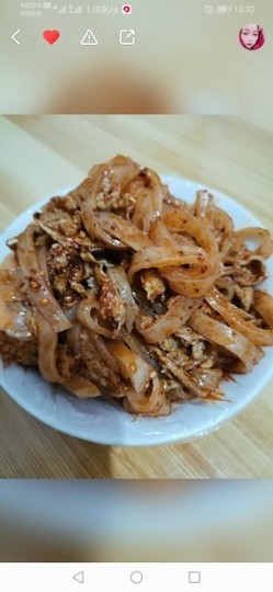 凉皮大哥主播照片
