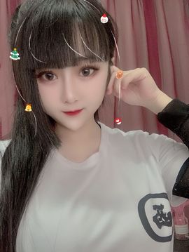 小小西521主播照片