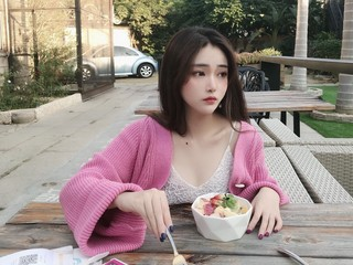 五個(gè)棒棒糖的主播照片