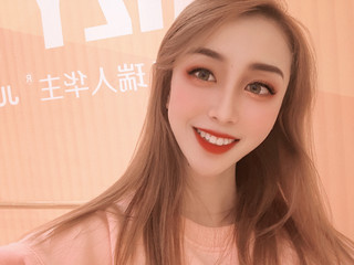 略略的大屁垫的主播照片