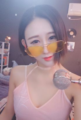 ╰❥丶谁在爱你﹍☂的图片