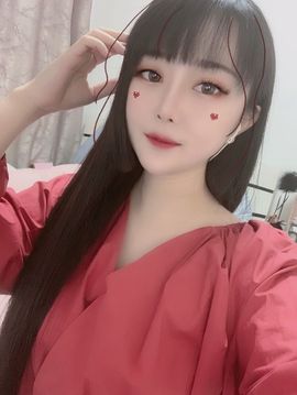 小小西521主播照片