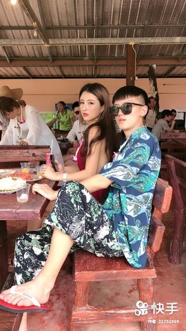 昵称违规，请重新修改主播照片