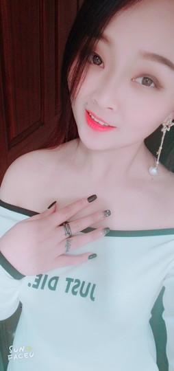 洋洋回来了主播照片