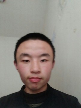 琨琨m主播照片