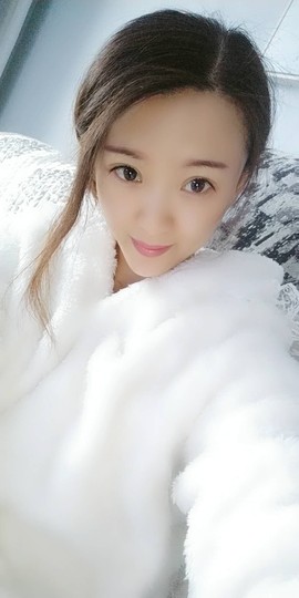 嘉瀚【莉莎】代理主播照片