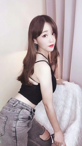 周金生珠宝店张总主播照片